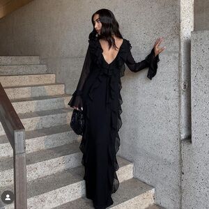 ❌sold❌. Heiress Beverly Hills New Black Ruffle Maxi Dress Small